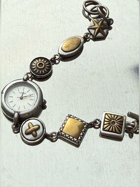 Vintage Fossil Women’s Quartz Watch Two-Tone Silver & Gold Charm Bracelet Toggle